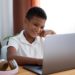 Google Workspace for Education ajuda as escolas que ainda não se adaptaram ou possuem gaps de tecnologia para educação a distância
